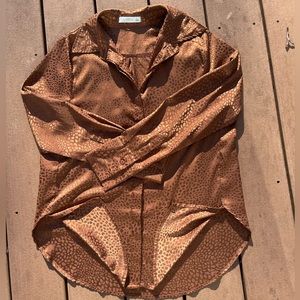 O. Vianca Silky Brown Top